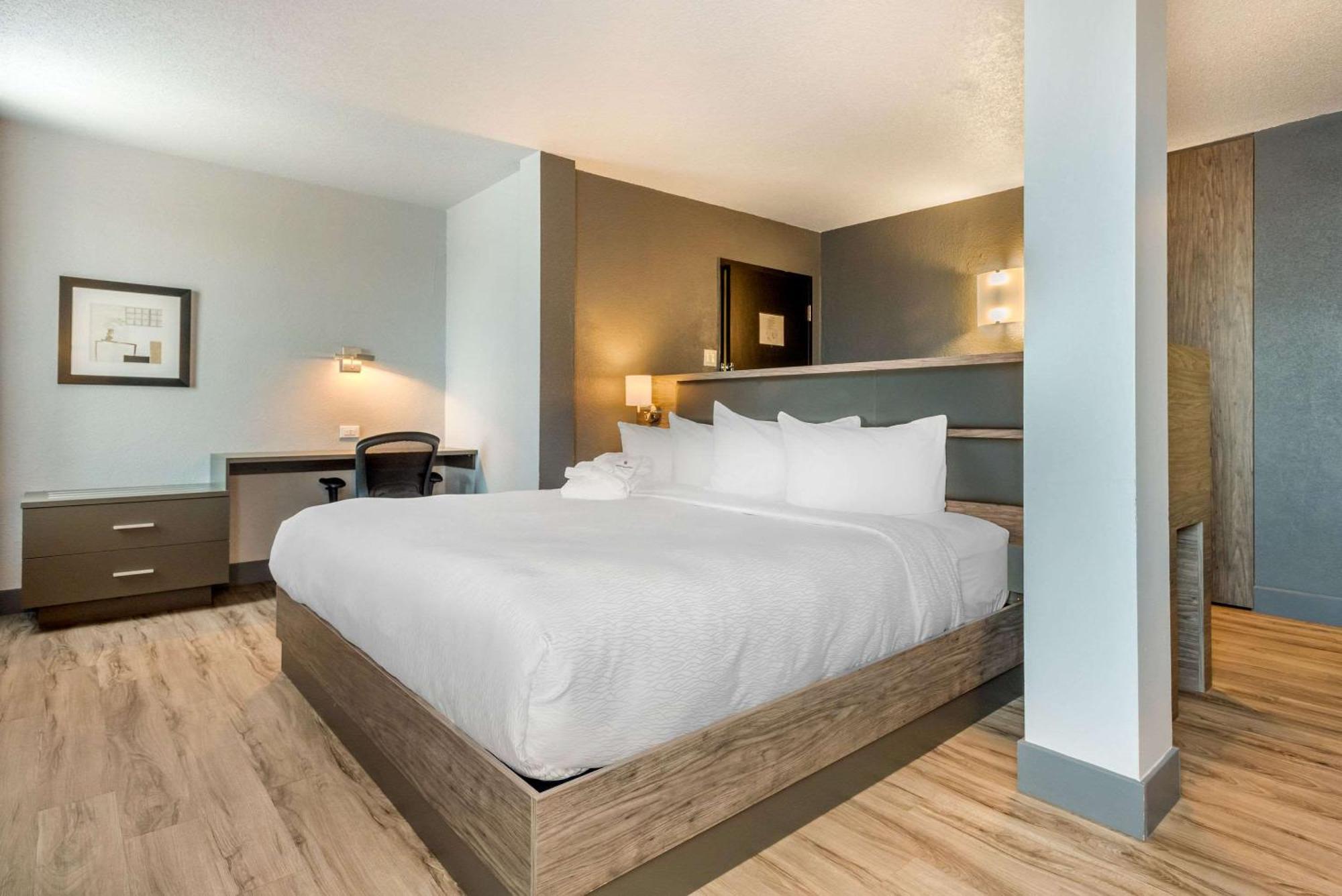 Quartier, Ascend Collection Hotel 4*