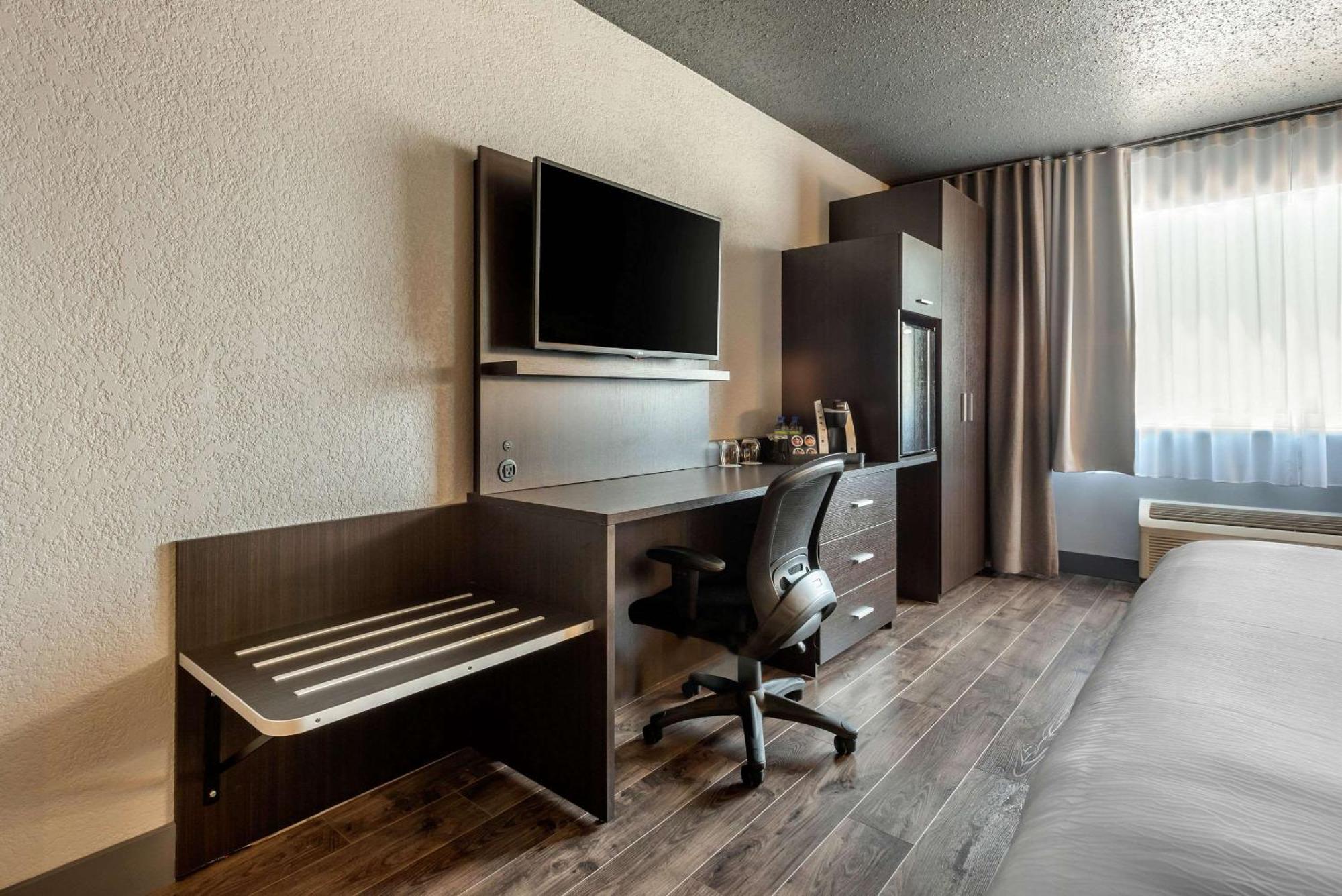 Quartier, Ascend Collection